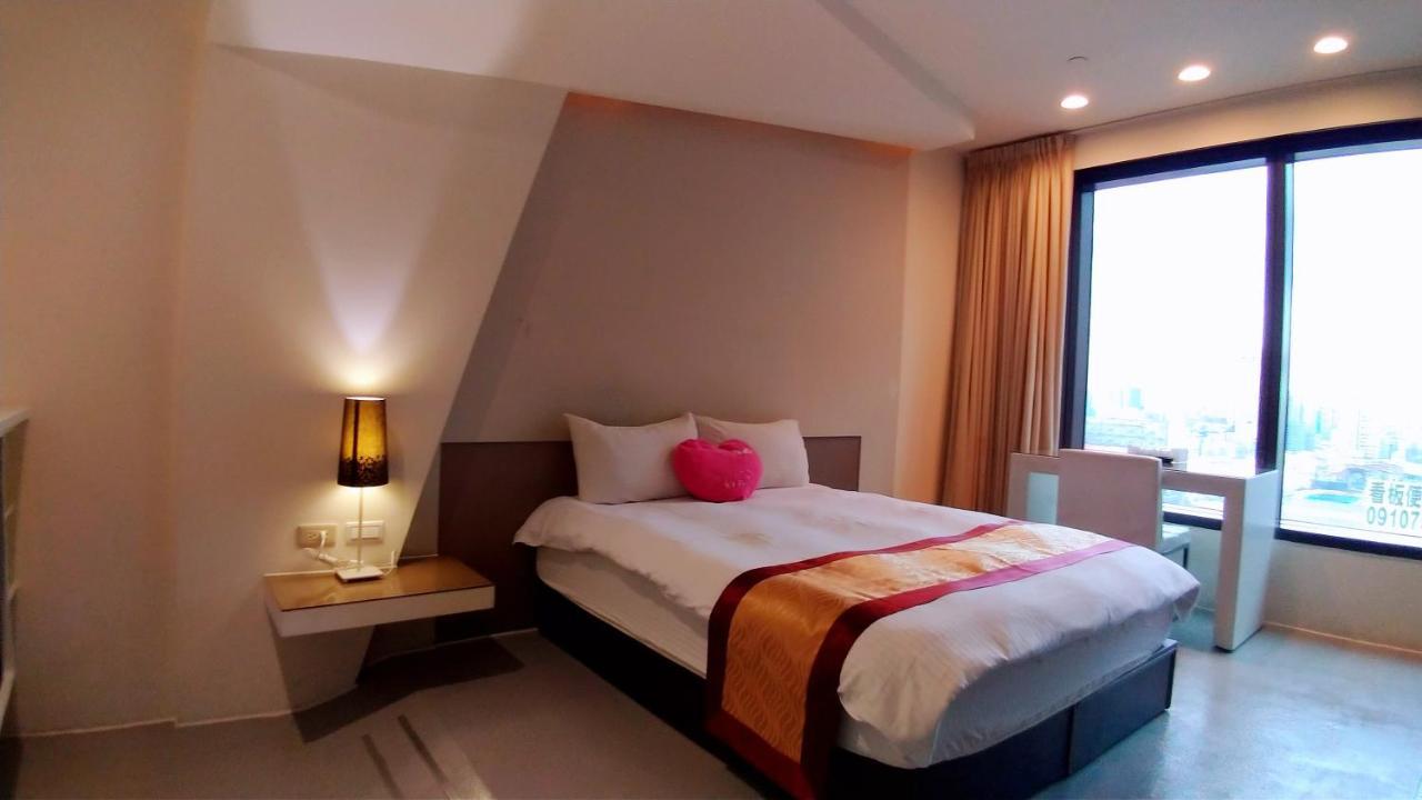 85 Leisurely Hotel Kaohsiung Buitenkant foto