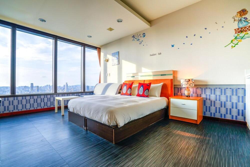 85 Leisurely Hotel Kaohsiung Buitenkant foto